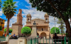 Cuartos a 1 cuadra de la plaza de armas